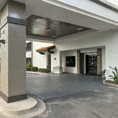 Motel 6 Ontario Ca Convention Center Airport Exterior photo